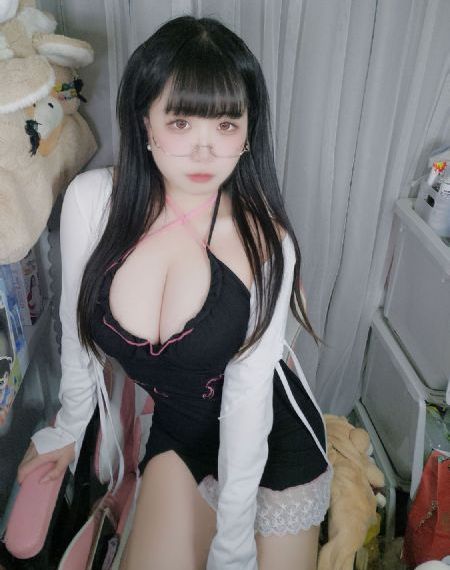 四个人换着来免费观看第一季