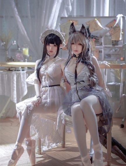 美女跳舞