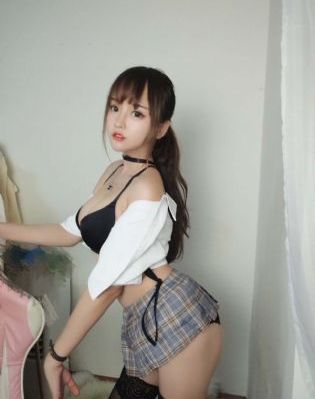 美国伦理美女狱警