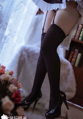 白圣女与黑牧师