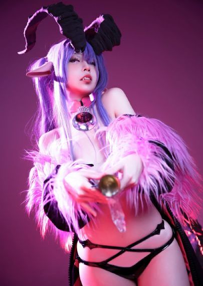 少妇饥渴xxhd麻豆xxhd?
