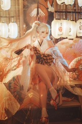 董卿