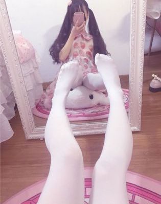 把腿开大点我添添你口述动漫